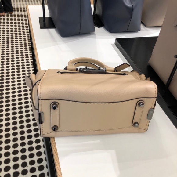Coach | Bags | Nwt Coach 87295 Beechwood Satchel Pebble Leather Swagger ...